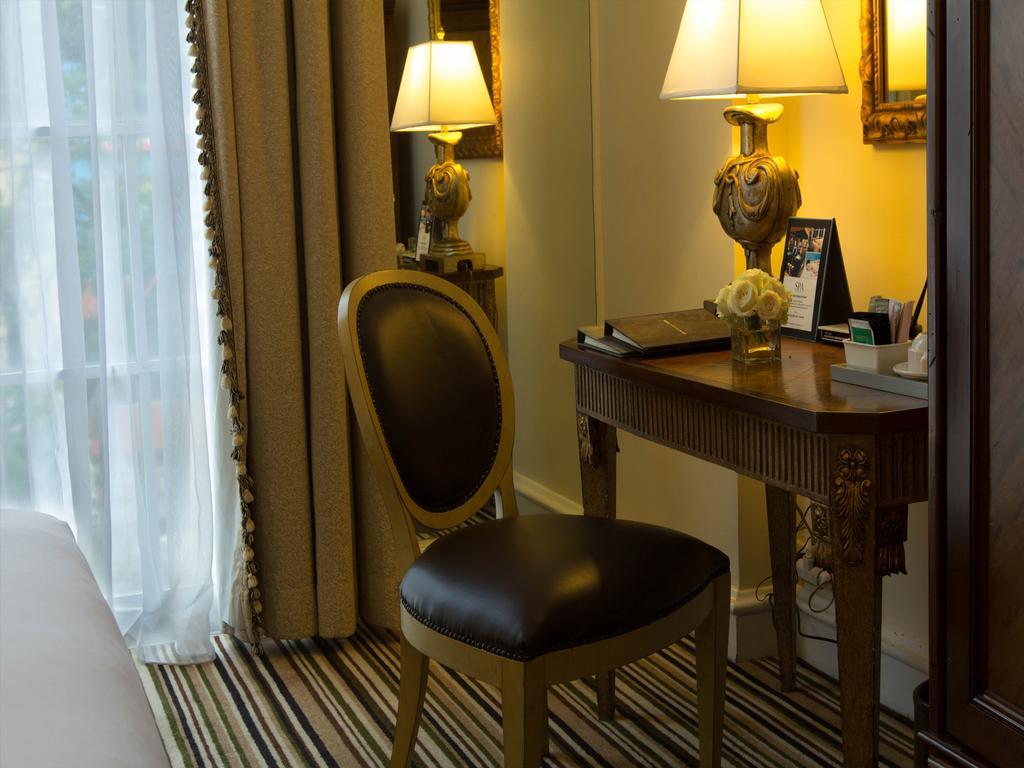 Hotel Gran Mahakam Giacarta Esterno foto