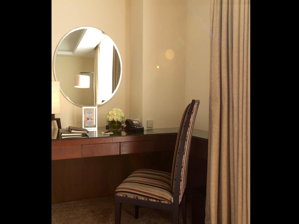 Hotel Gran Mahakam Giacarta Esterno foto