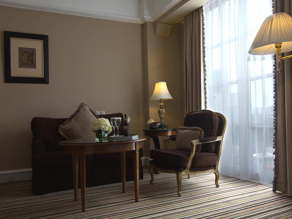 Hotel Gran Mahakam Giacarta Esterno foto